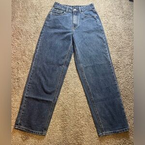 Pretty Little Thing - High Rise Jeans - Size 4
